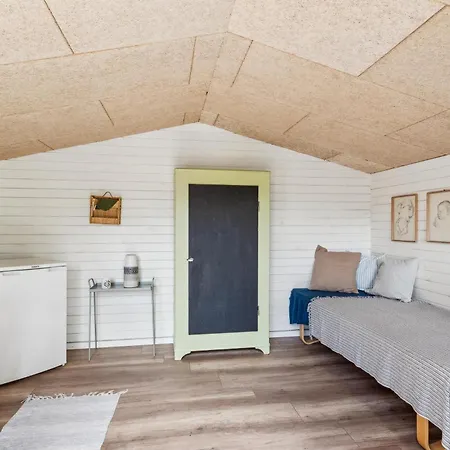 Charmerende Og Hyggeligt Sommerhus Taet Pa בית נופש אבלטופט